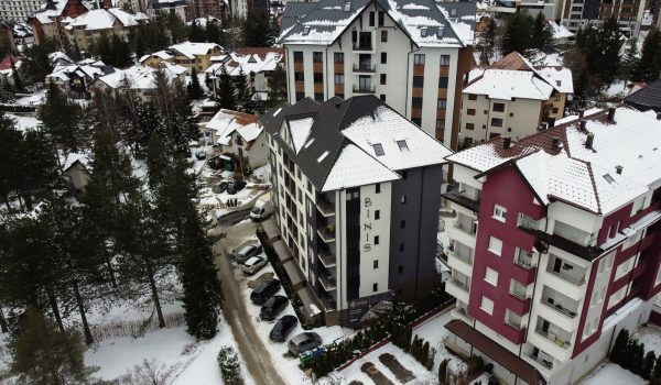 Apartman na svršenom mestu