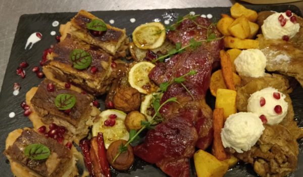 Kanapei, pečenje, kajmak, kobasice