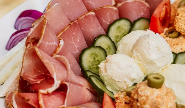 Restoran Zlatibor povoljne cene,specijaliteti Zlatibor,najbolja hrana Zlatibor,najbolji restoran Zlatibor