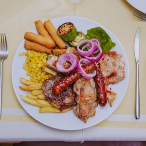 Restoran Zlatibor povoljne cene,specijaliteti Zlatibor,najbolja hrana Zlatibor,najbolji restoran Zlatibor